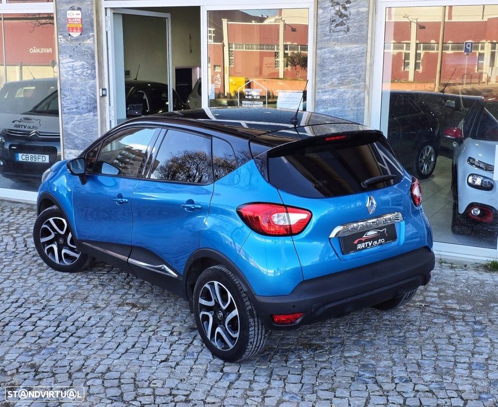 Renault Captur 0.9 TCE Exclusive - 2