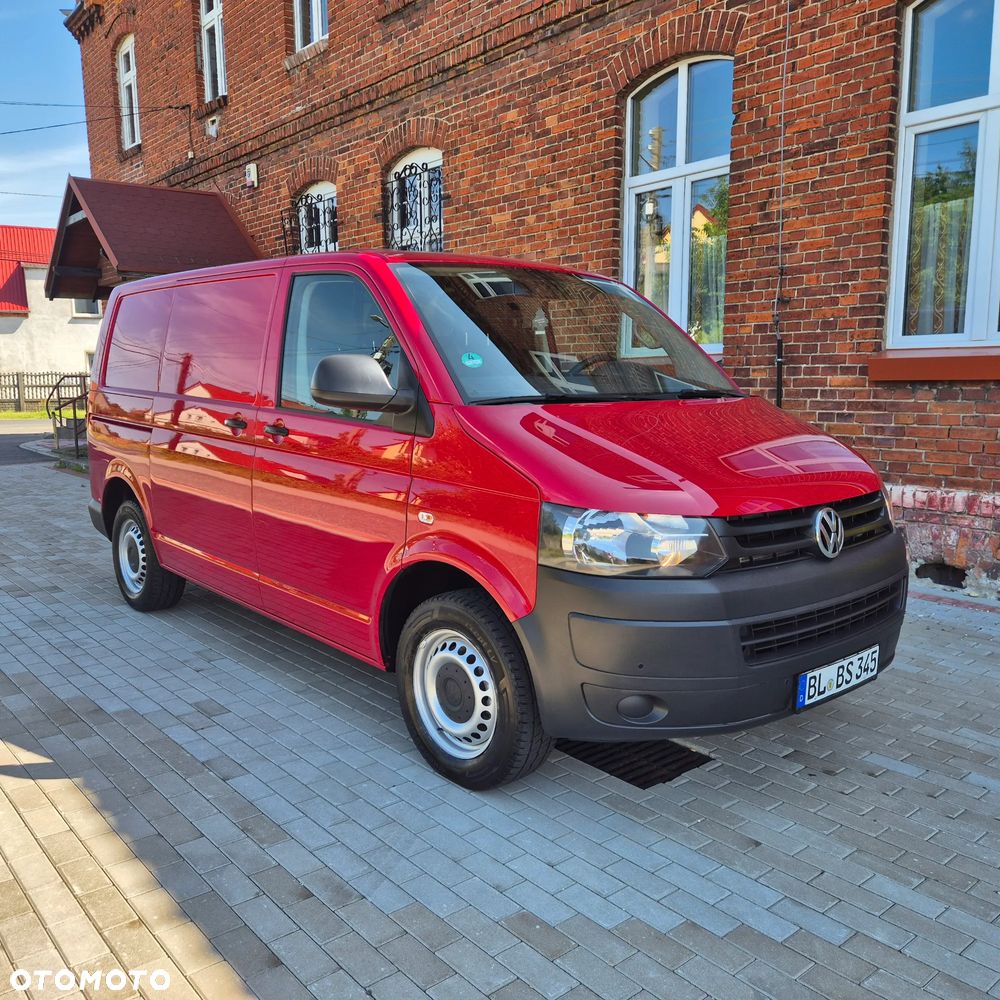 Volkswagen Transporter - 1
