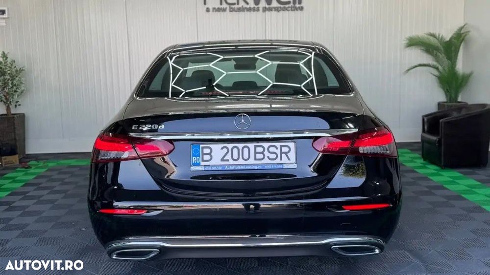 Mercedes-Benz E 220 d 9G-TRONIC Avantgarde - 31