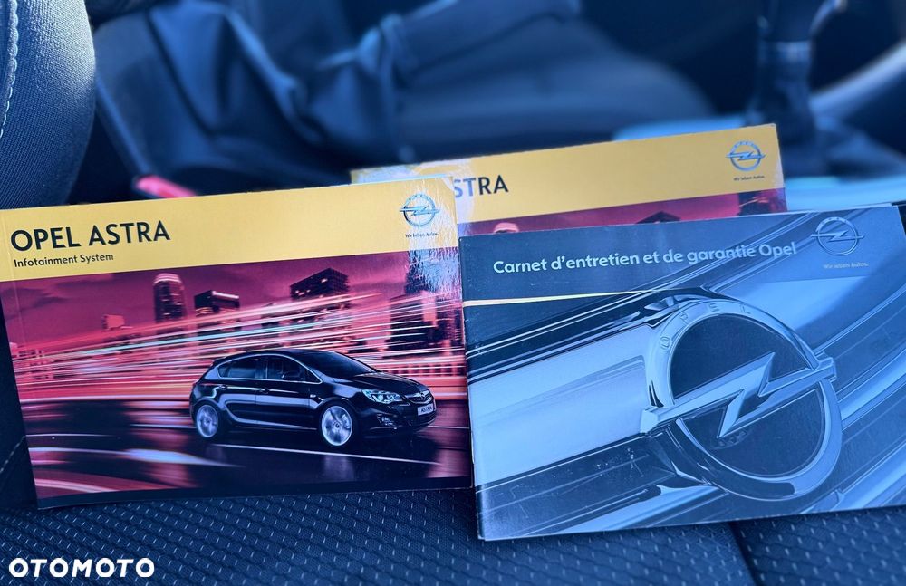Opel Astra - 33