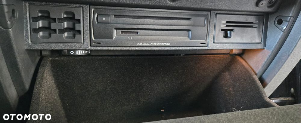 Volkswagen Golf 1.6 TDI BlueMotion Trendline - 27