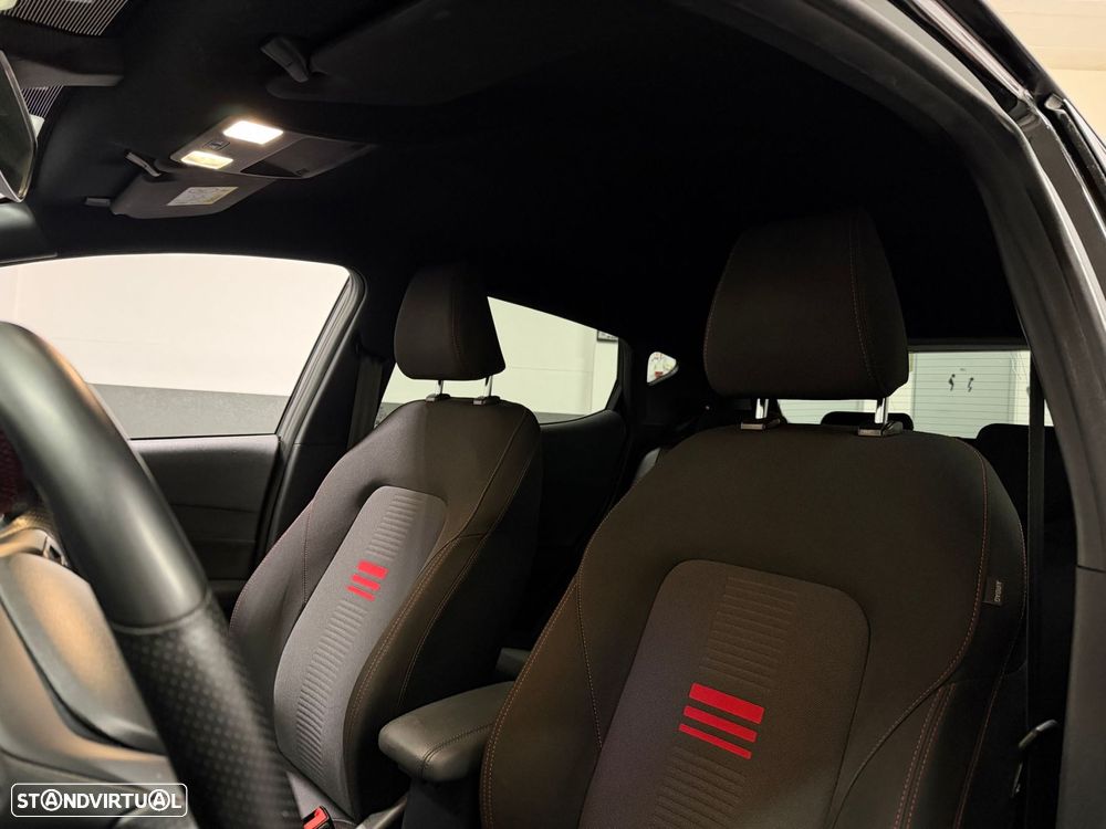 Ford Fiesta 1.0 EcoBoost ST-Line - 11