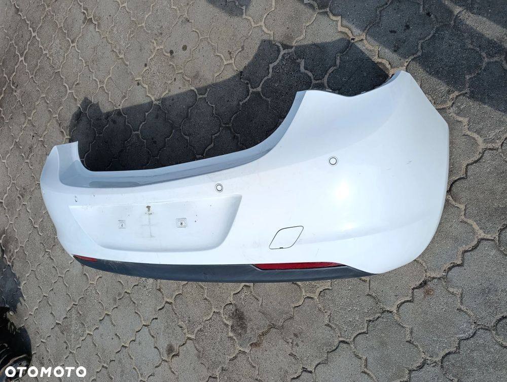 Astra J zderzak tylny tył pdc HB 5d kolor Astra IV Opel - 2