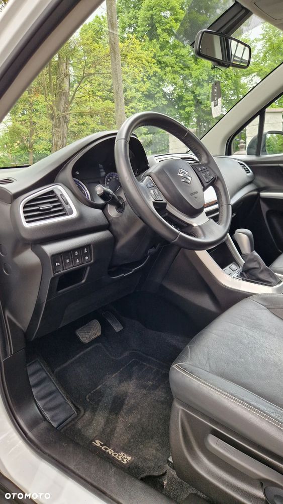 Suzuki SX4 - 16