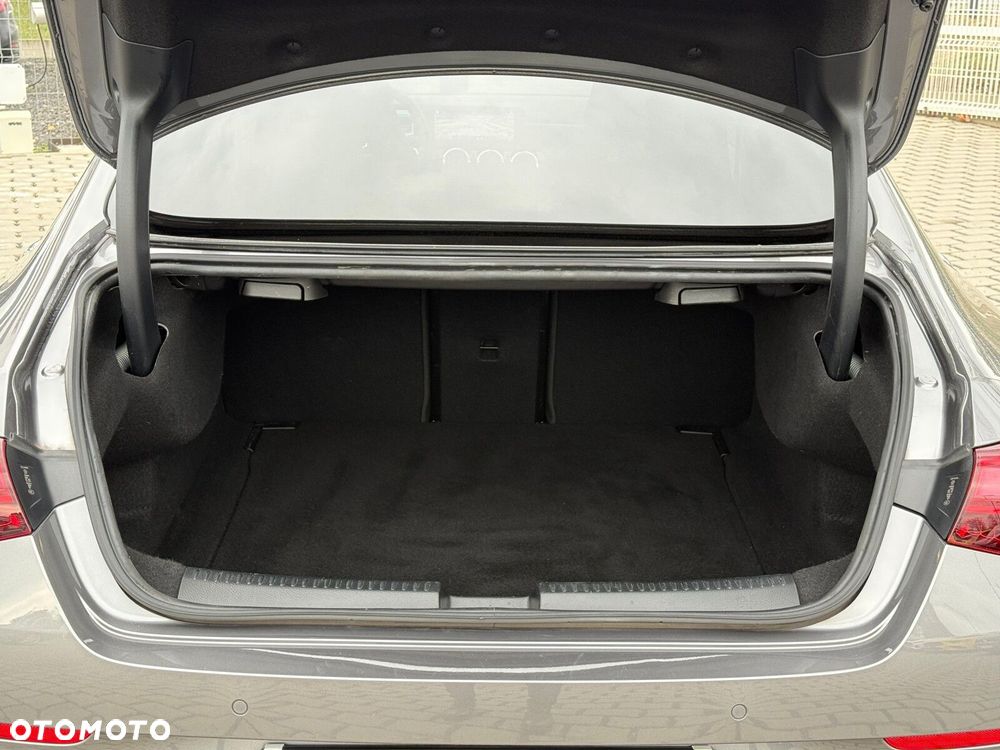 Mercedes-Benz CLA - 30