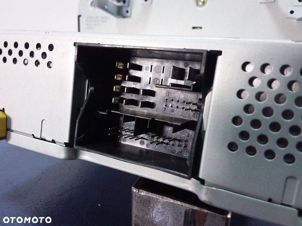 SKODA OCTAVIA III RADIO MP3 5E0035867A - 6