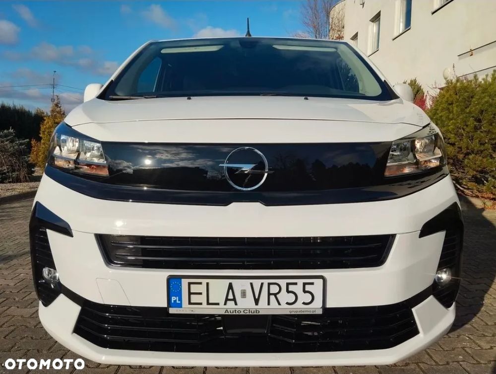 Opel Vivaro Lang - 4
