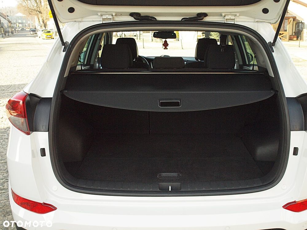 Hyundai Tucson blue 1.7 CRDi 2WD Trend - 9