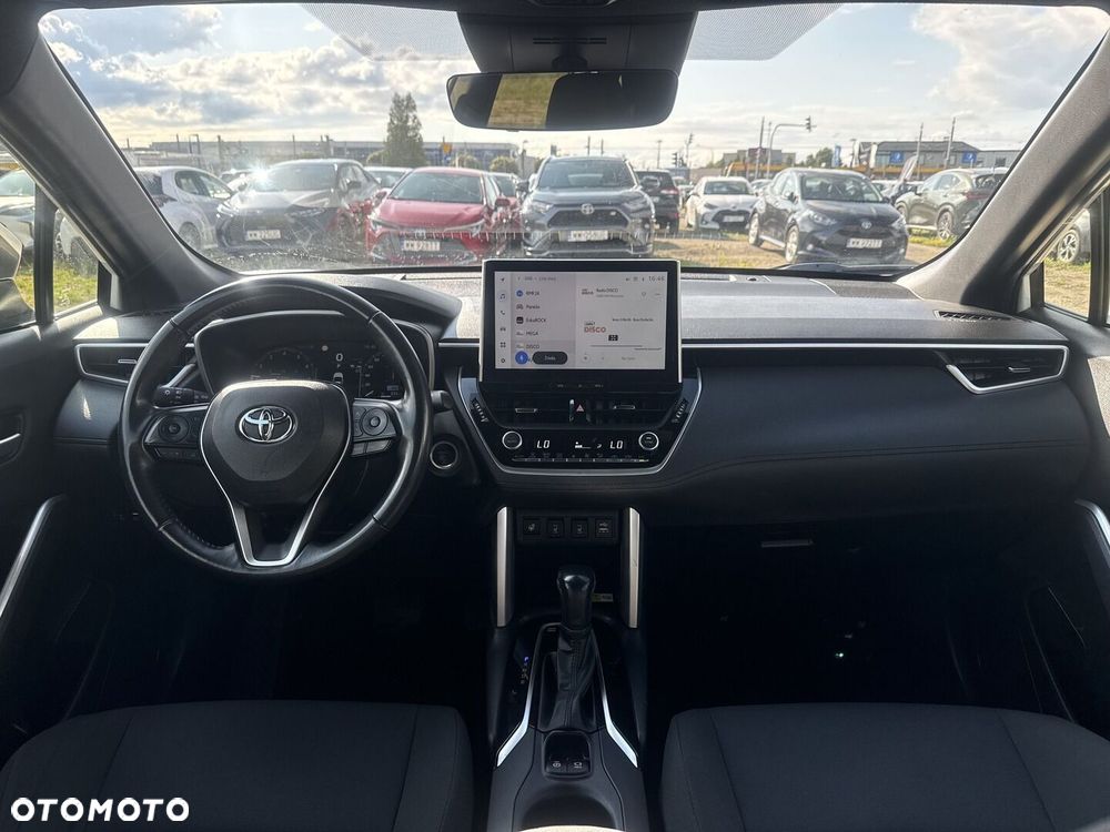 Toyota Corolla Cross 2.0 Hybrid Style AWD - 11
