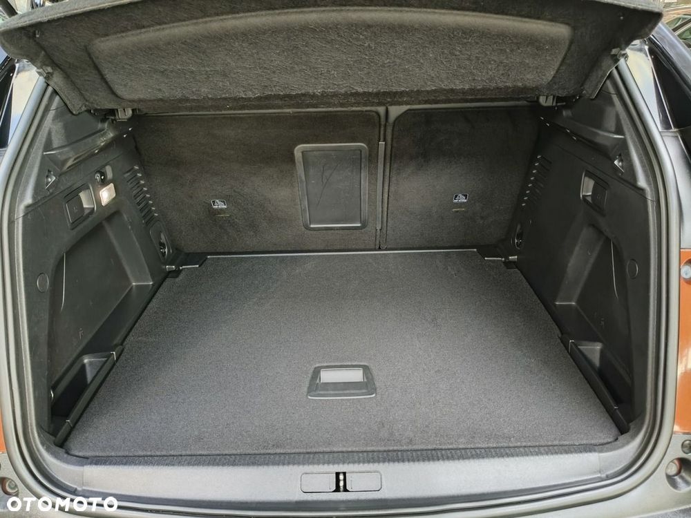 Peugeot 3008 1.6 PureTech GPF GT Line S&S EAT8 - 16