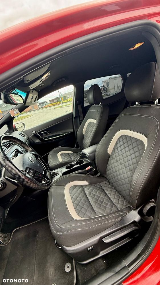 Kia Ceed 1.6 CRDi GT Line DCT - 20