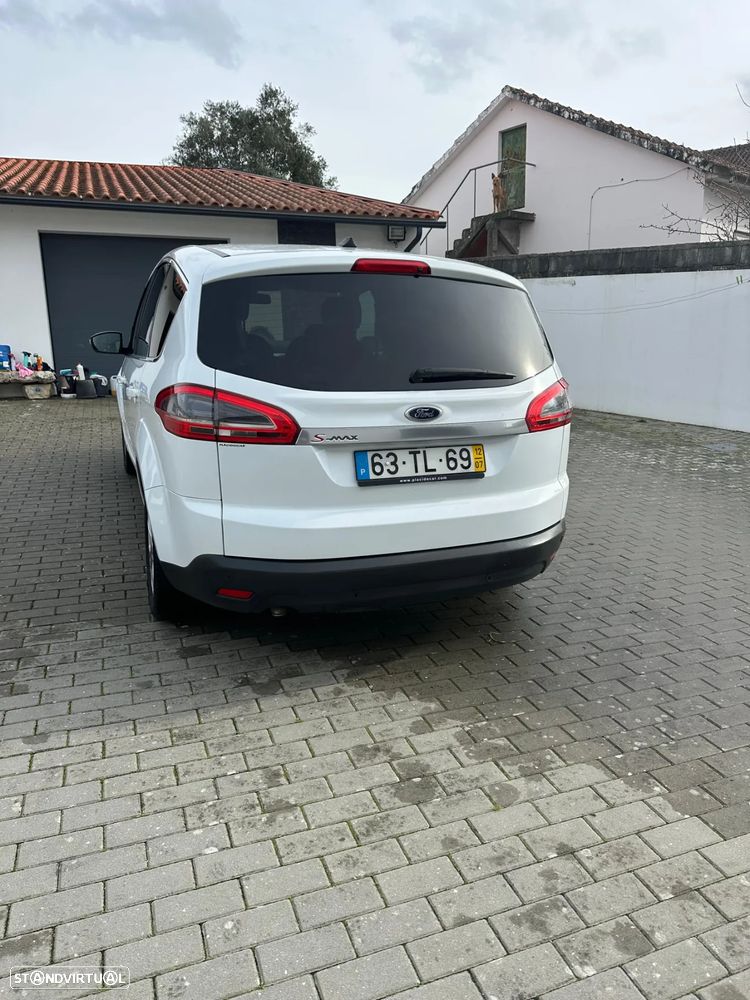 Ford S-Max 2.0 TDCi DPF Trend - 23