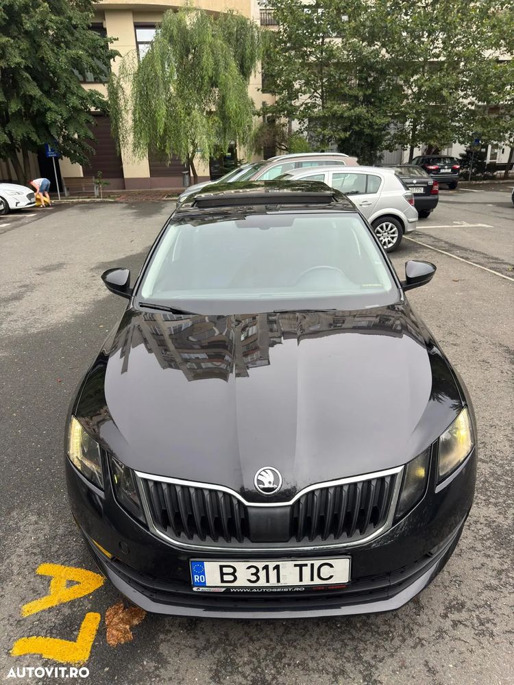 Skoda Octavia 1.6 TDI DSG Ambition - 18