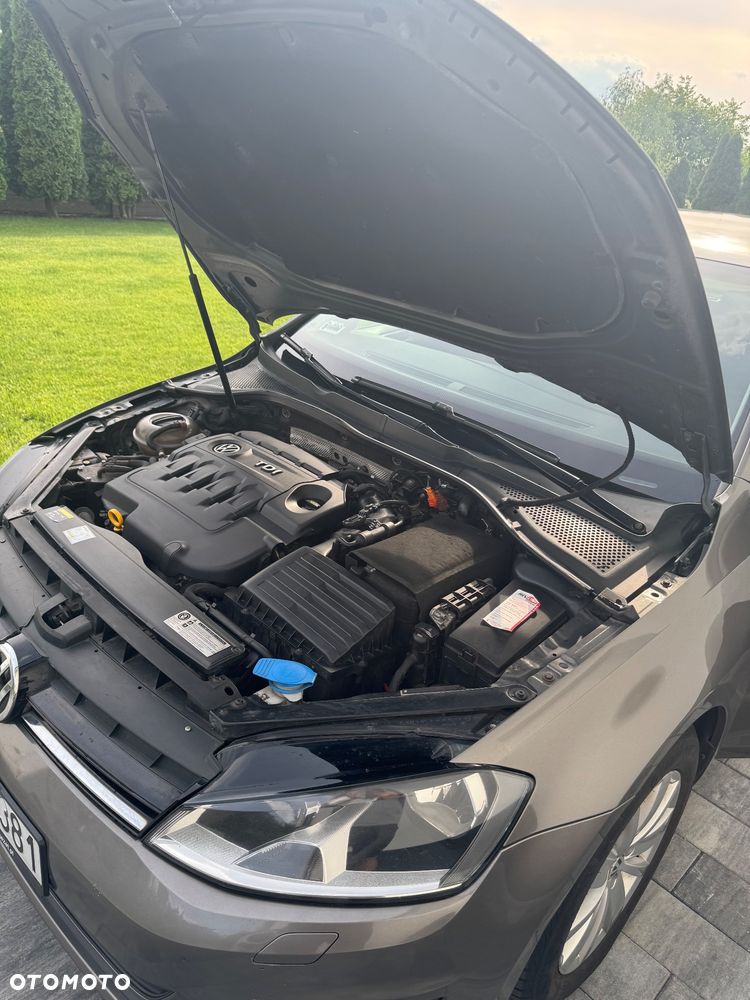 Volkswagen Golf 1.6 TDI BlueMot Comfortline - 4