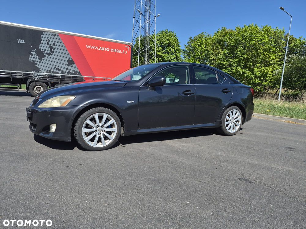 Lexus IS 220 D Prestige - 4