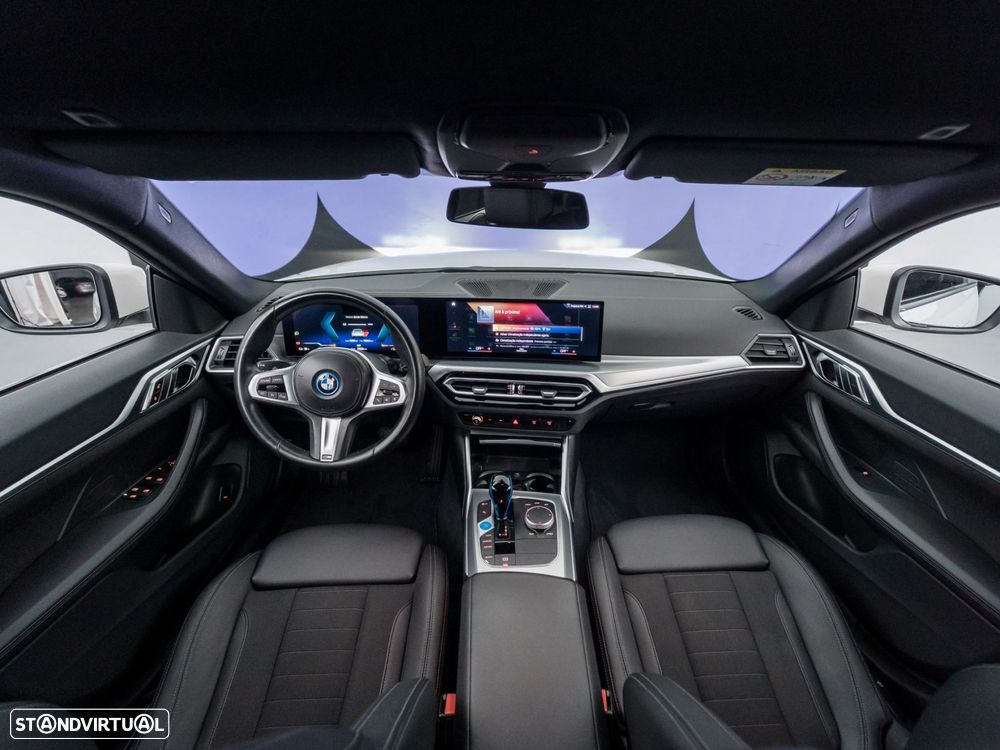 BMW i4 eDrive40 Pack Desportivo M - 16