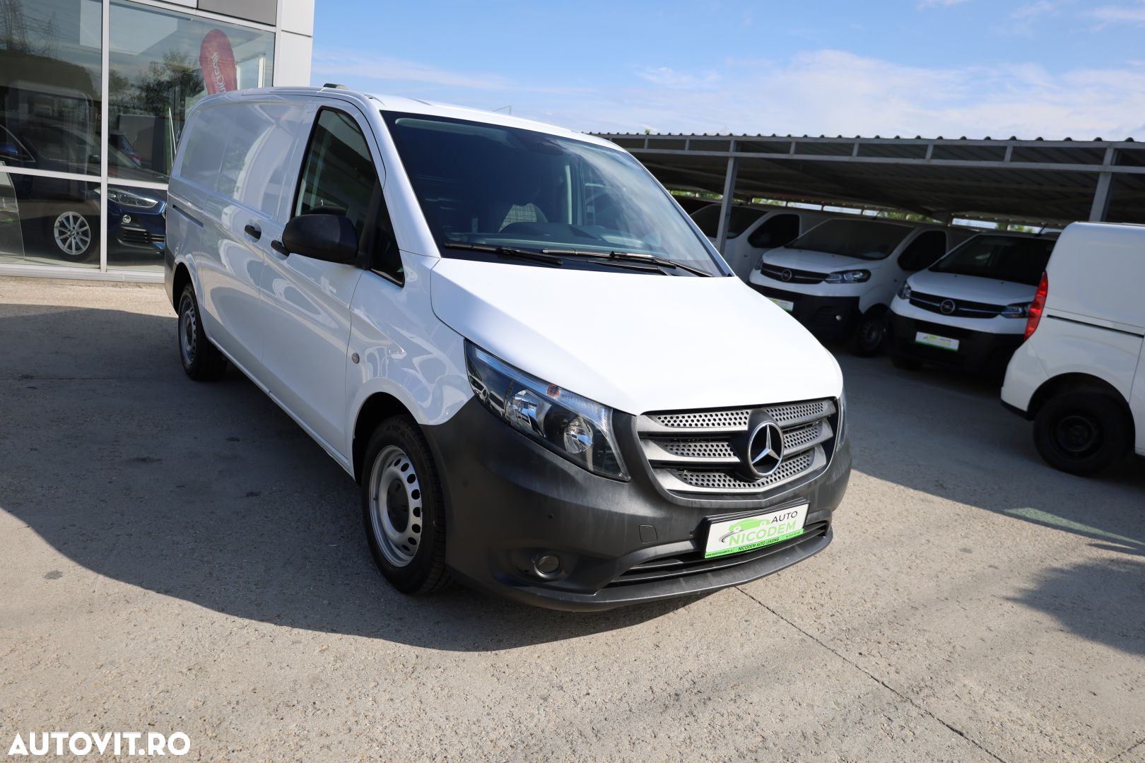 Mercedes-Benz Vito - 9