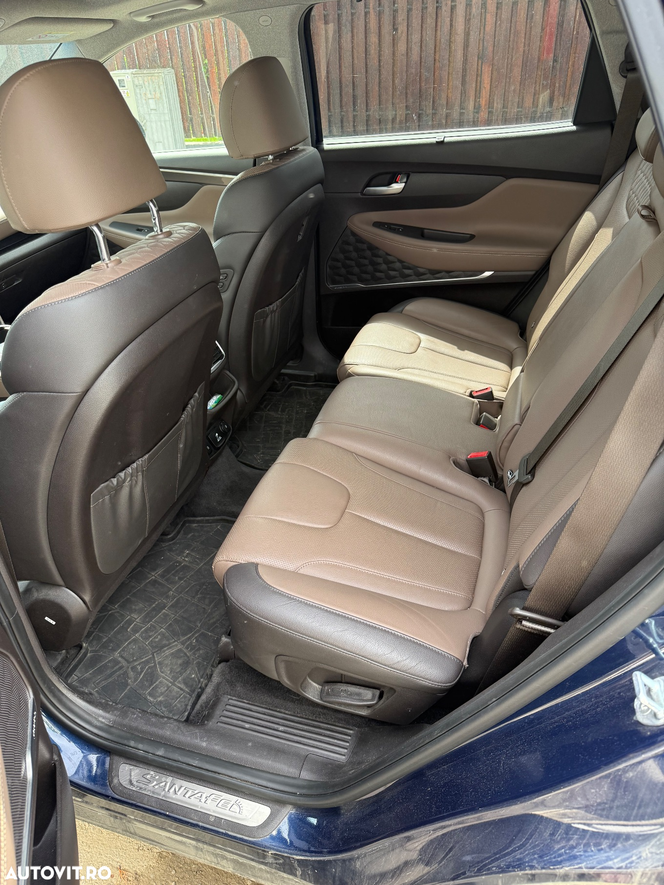 Hyundai Santa Fe 2.2 CRDi 4WD 8AT Luxury - 6