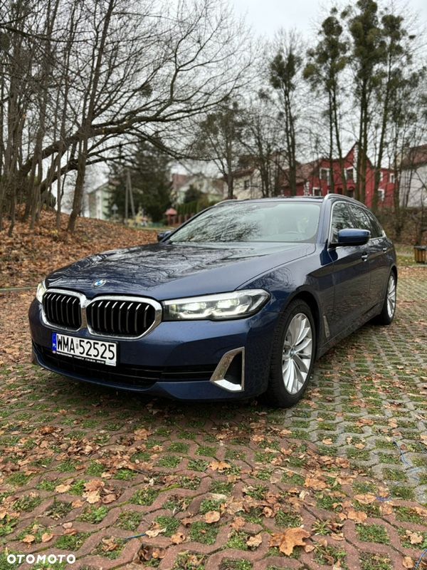 BMW Seria 5 520d Touring Luxury Line - 1