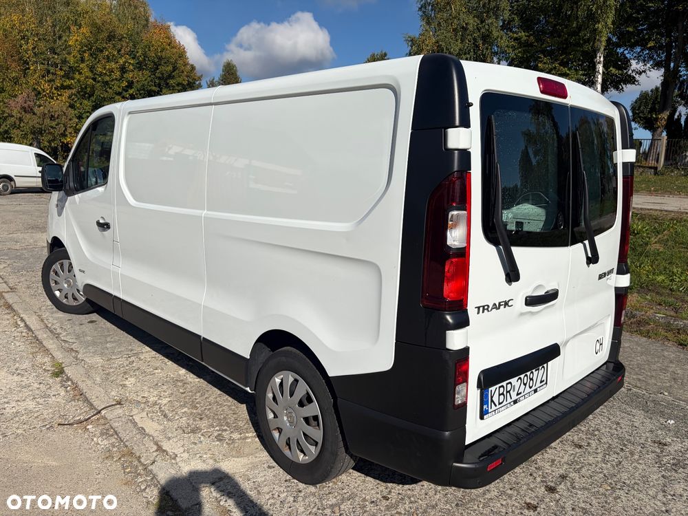 Renault Trafic - 12
