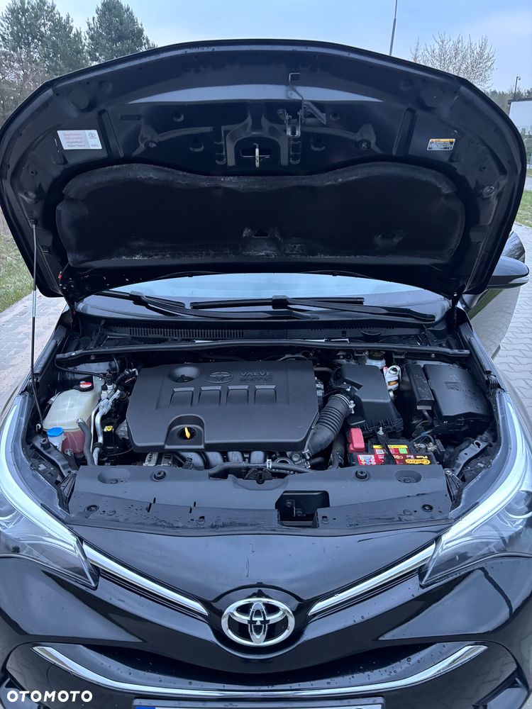 Toyota Avensis 2.0 Premium MS - 15