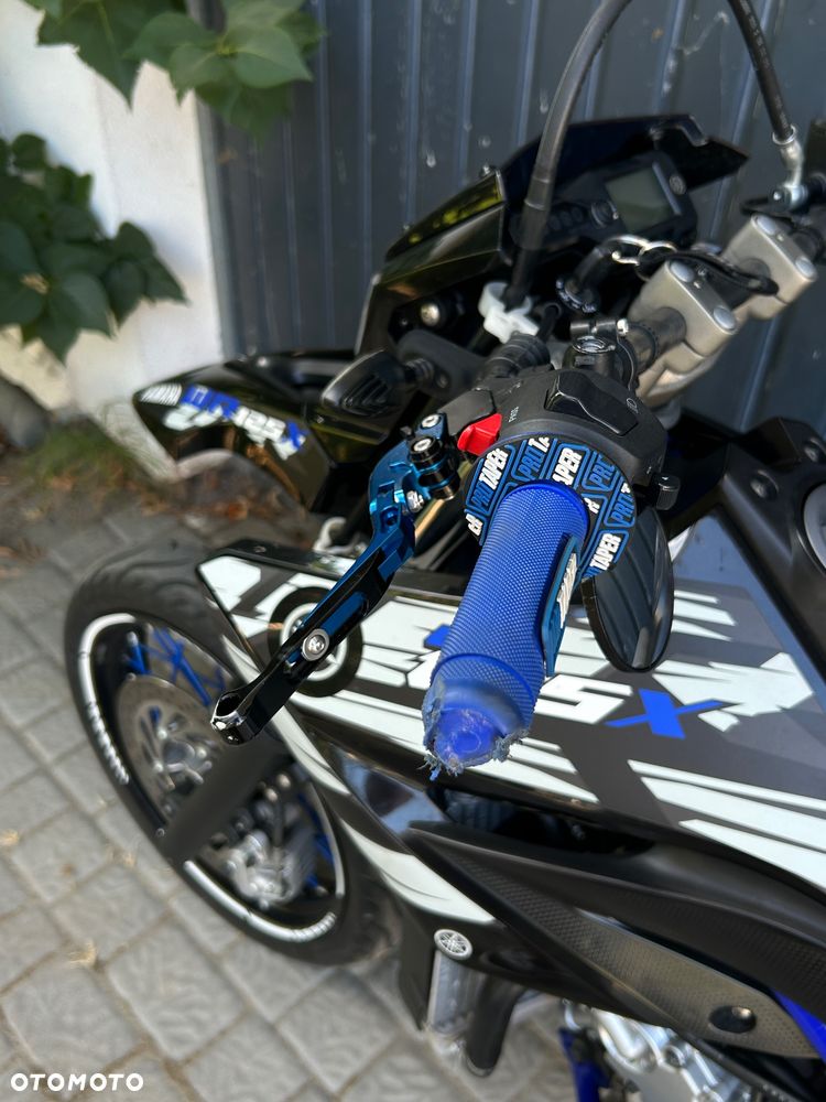 Yamaha WR - 8