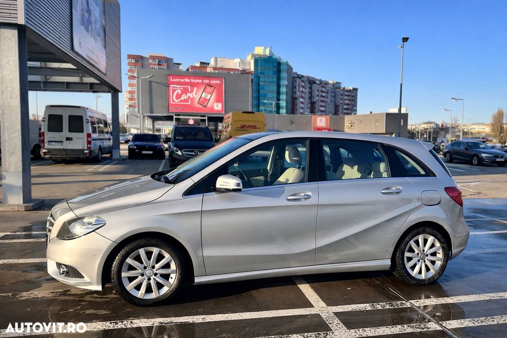 Mercedes-Benz B 180 - 2