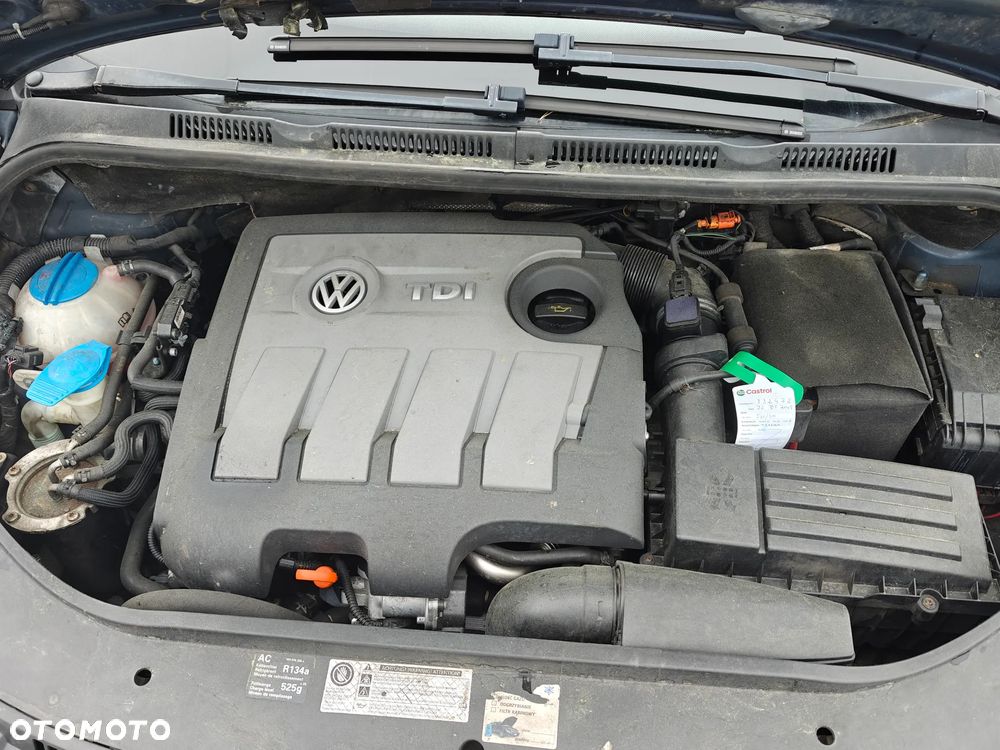 Volkswagen Golf Plus 1.6 TDI Comfortline - 19