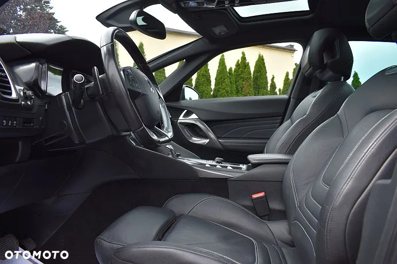 Citroën DS5 2.0 HDi Hybrid4 SportChic MCP - 10