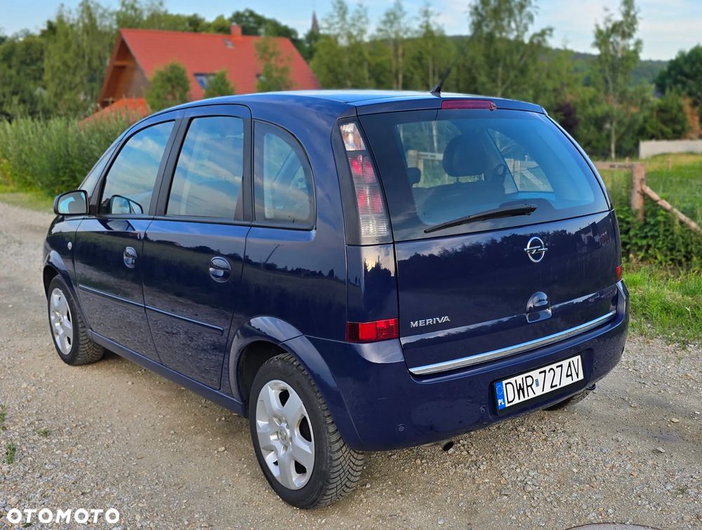 Opel Meriva 1.6 Cosmo - 10