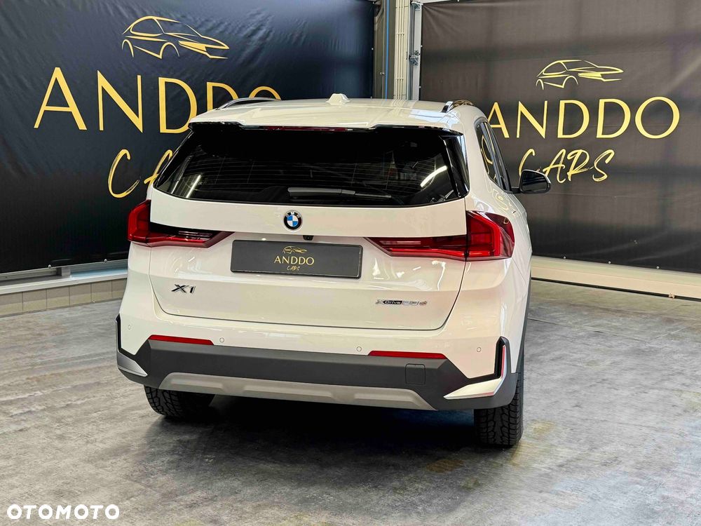 BMW X1 xDrive23d - 13