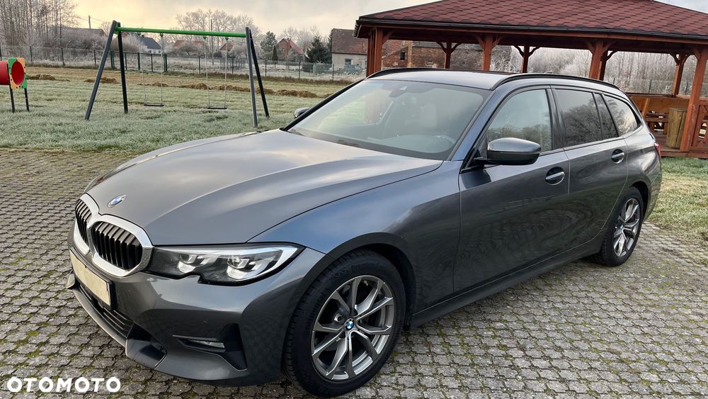 BMW Seria 3 320d Sport Line Sport - 4