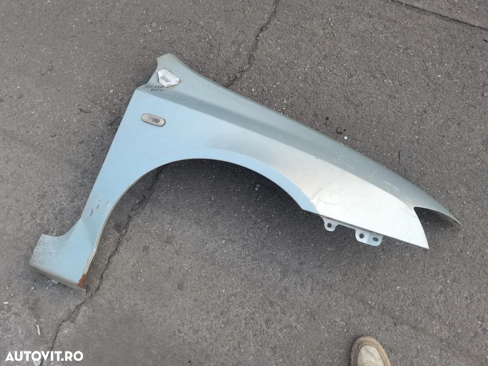 aripa dreapta fata fiat stilo - 1