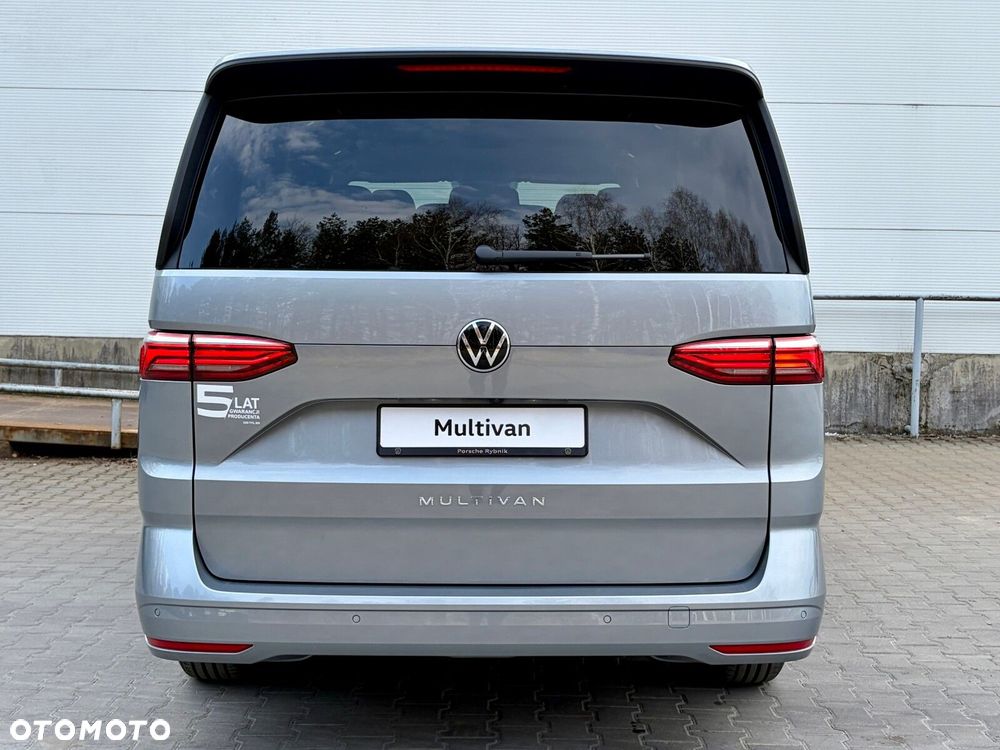 Volkswagen Multivan - 15