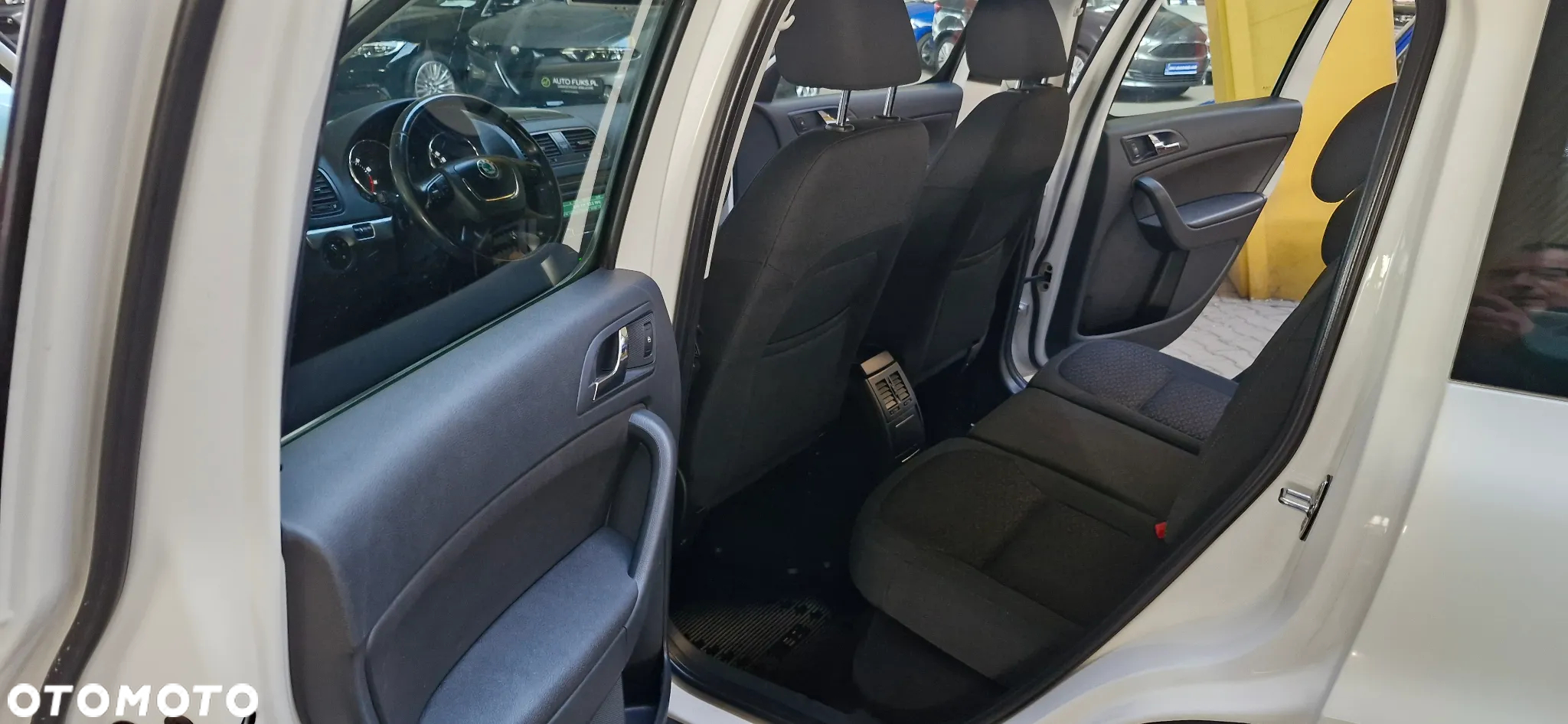 Skoda Yeti 1.8 TSI 4x4 Elegance PLUS EDITION - 13