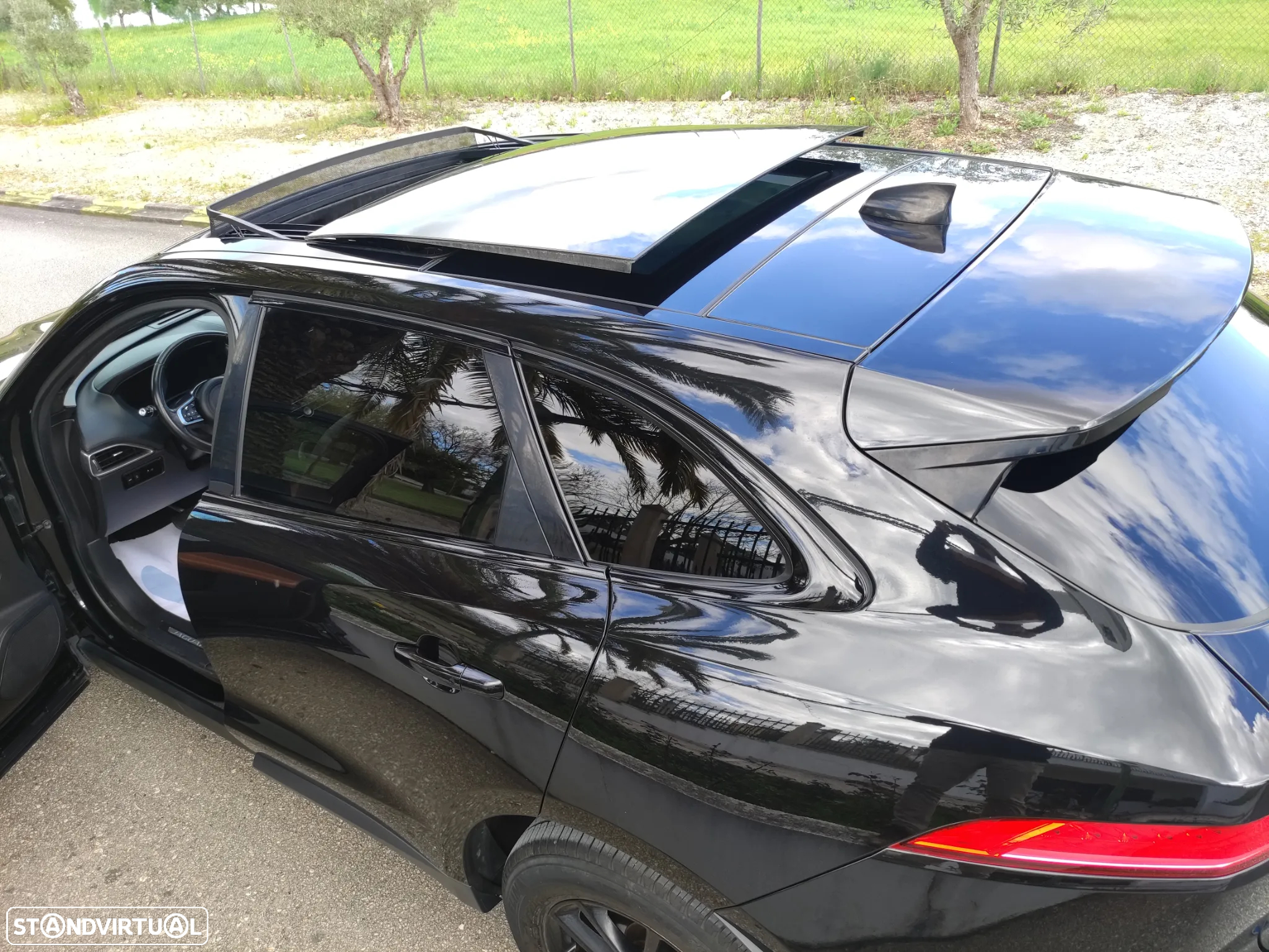 Jaguar F-Pace 2.0 i4D Portfolio Aut. - 6