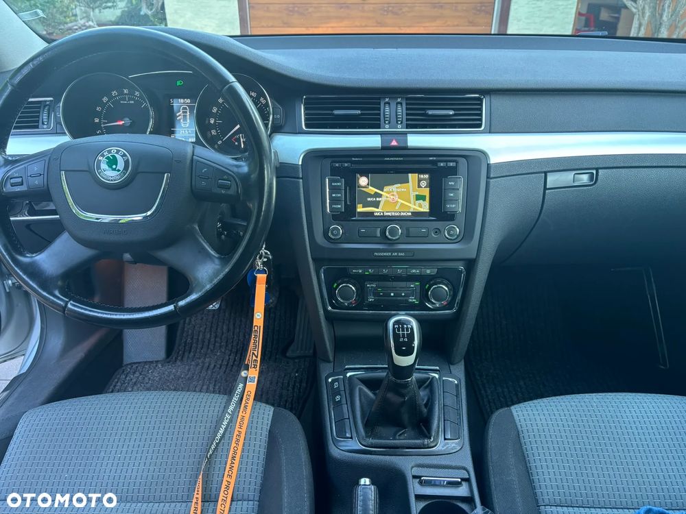 Skoda Superb 1.6 TDI Elegance Greenline - 6