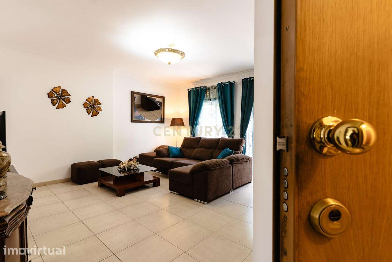 Apartamento T3, em condominio com piscina, no centro de Beja - Grande imagem: 5/46