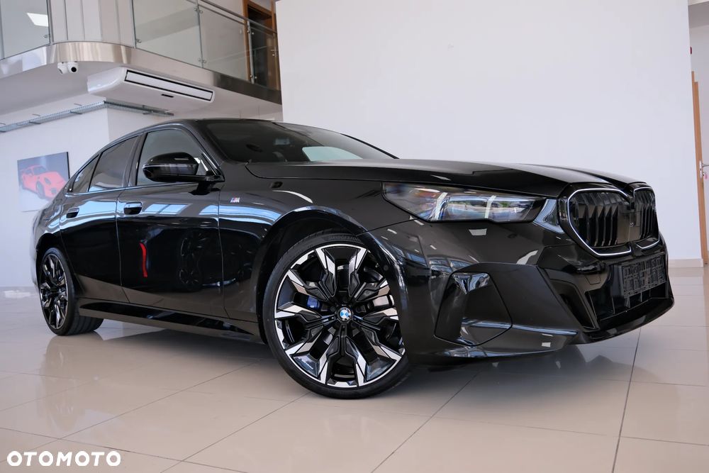 BMW Seria 5 520d xDrive mHEV M Sport - 7