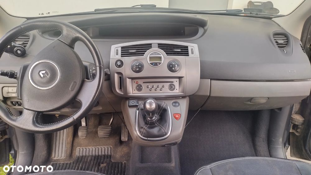 Renault Scenic - 6