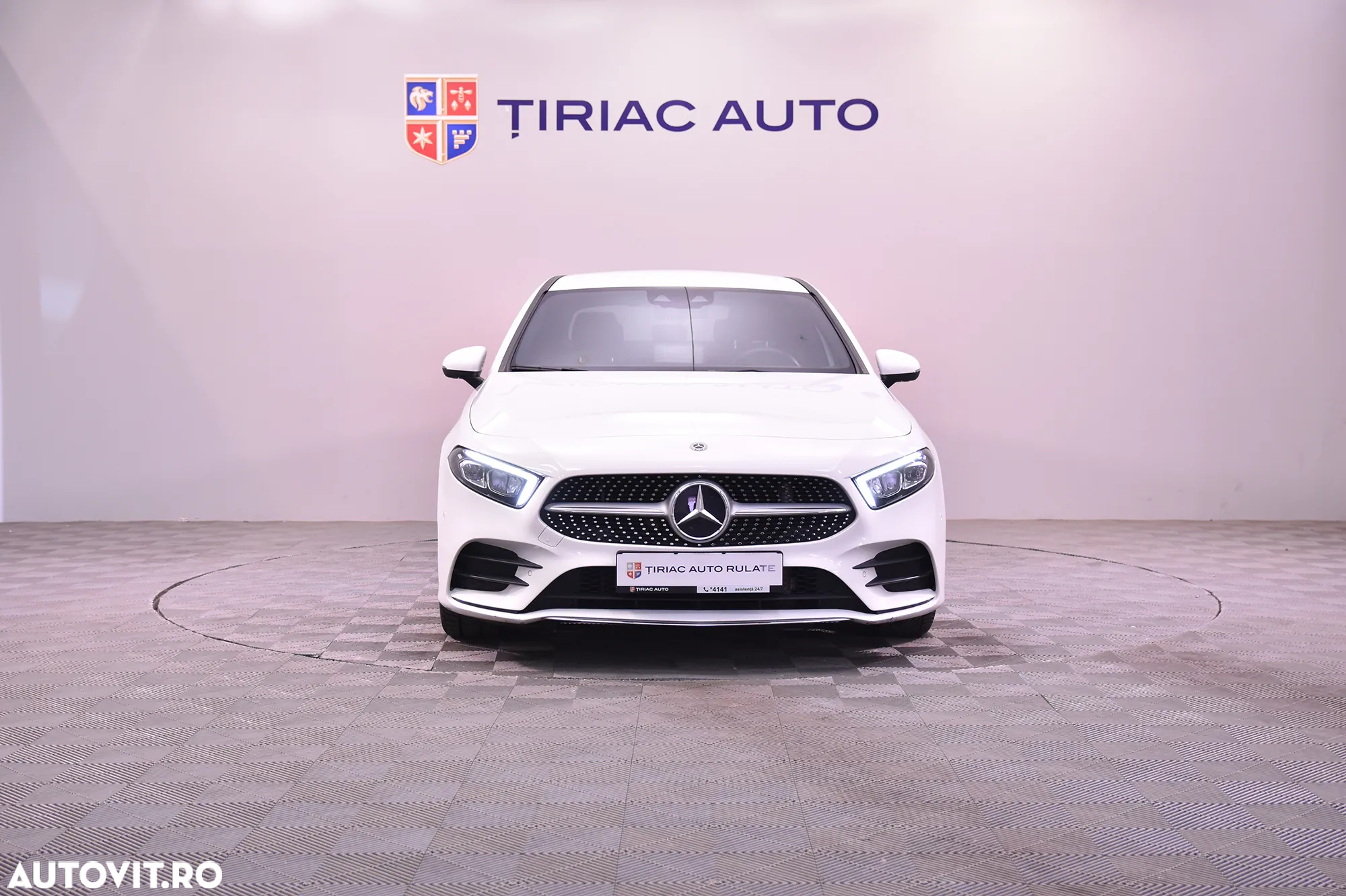 Mercedes-Benz A - 8