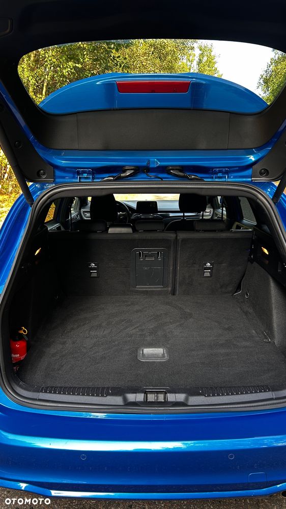 Ford Focus 1.0 EcoBoost mHEV ST-Line - 22