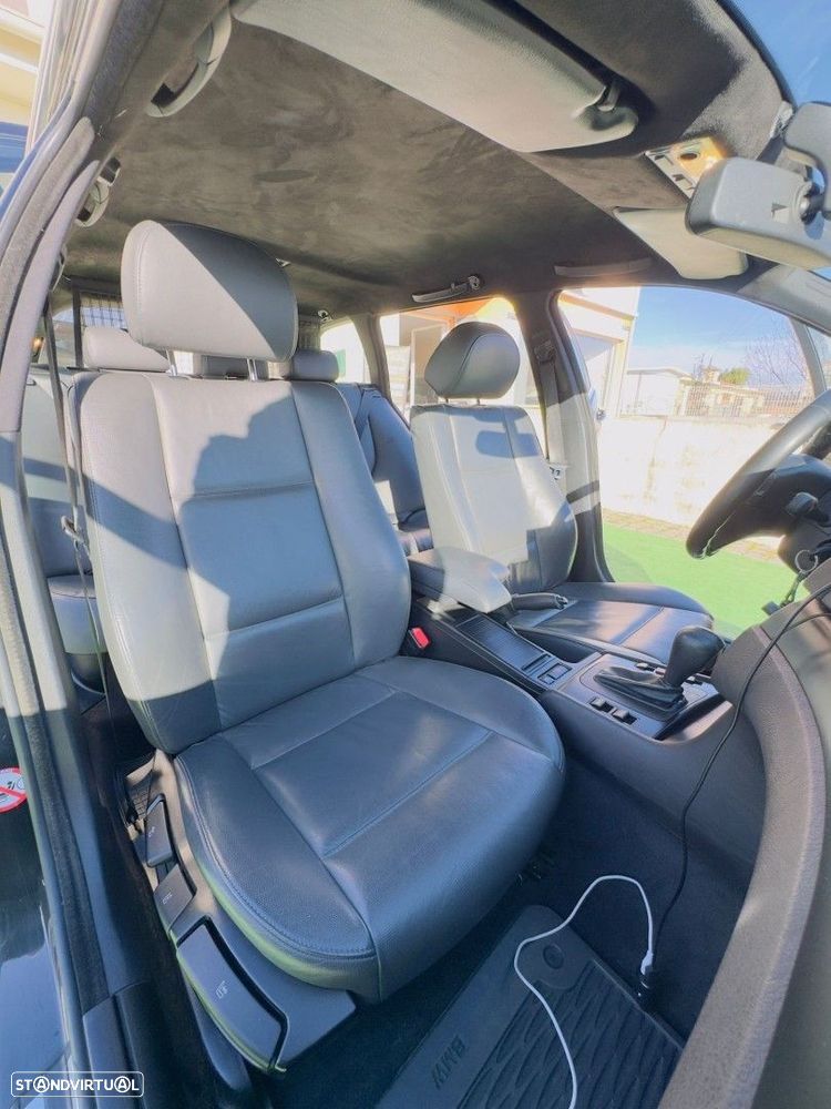 BMW 320 dA Sport - 17