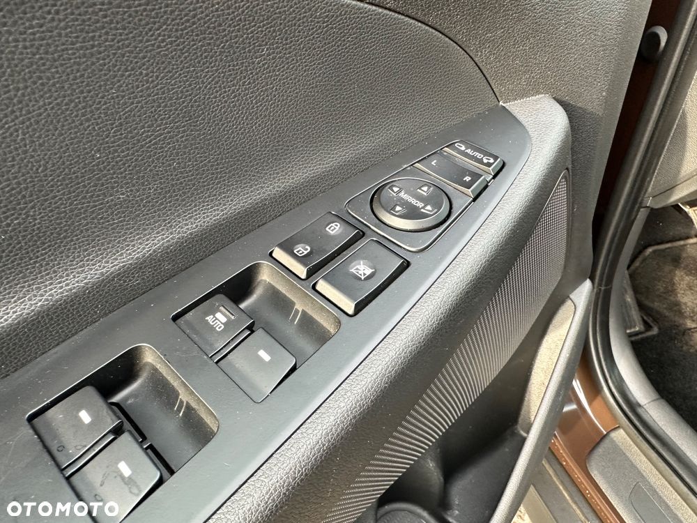 Hyundai Tucson blue 1.7 CRDi 2WD Passion - 12