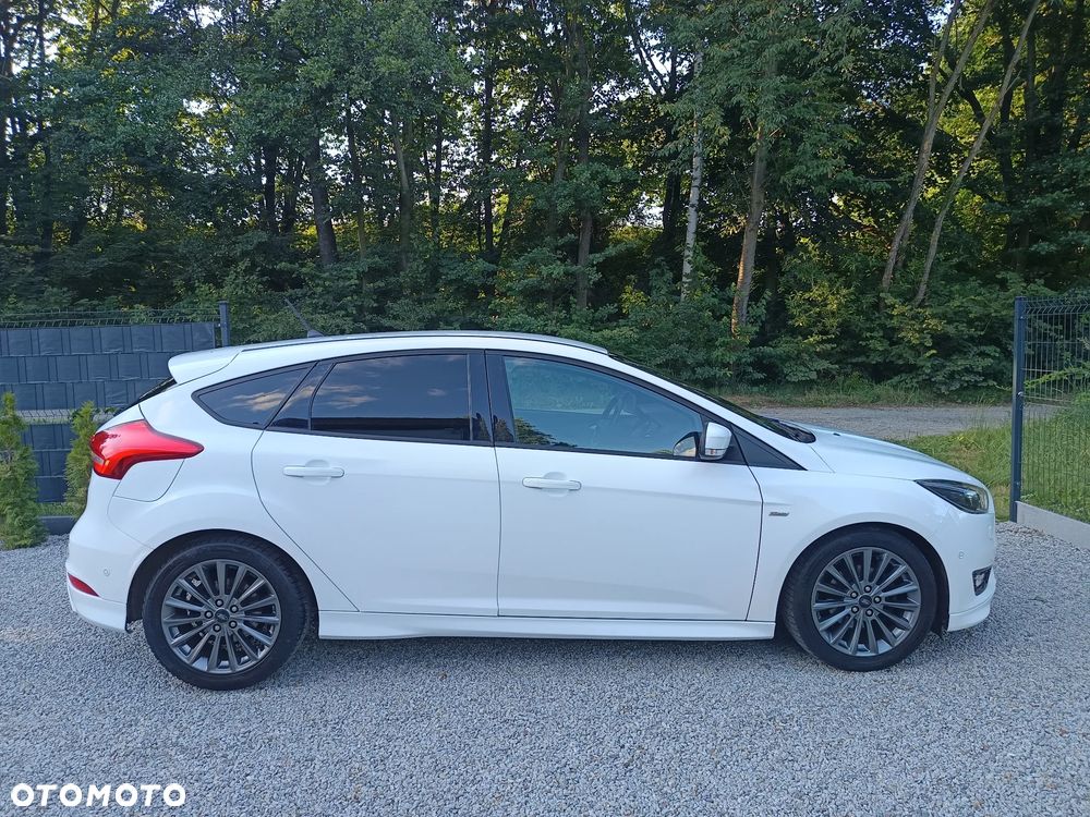Ford Focus 1.0 EcoBoost Start-Stopp-System ST-LINE - 3