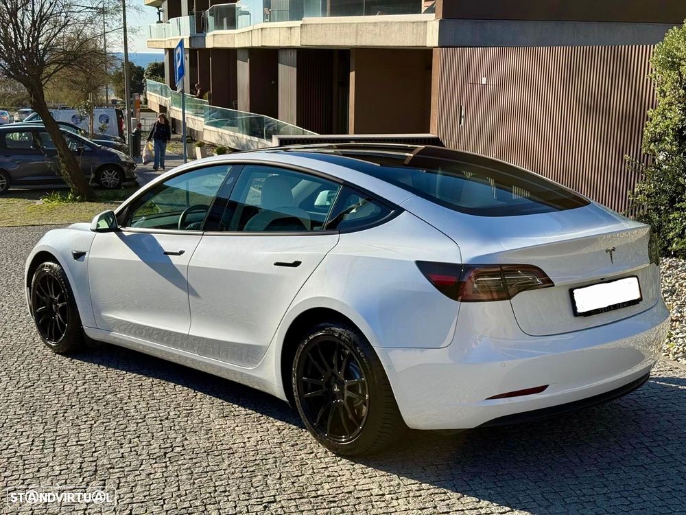 Tesla Model 3 Standard Range Plus RWD - 4