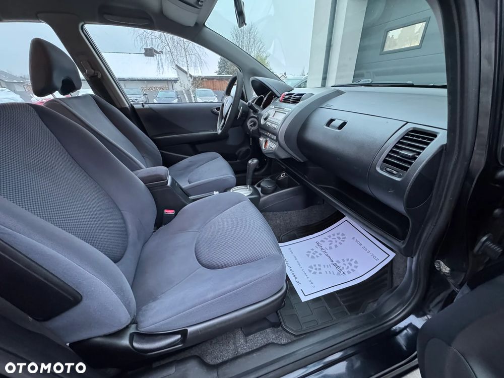 Honda Jazz 1.4 CVT LS - 11