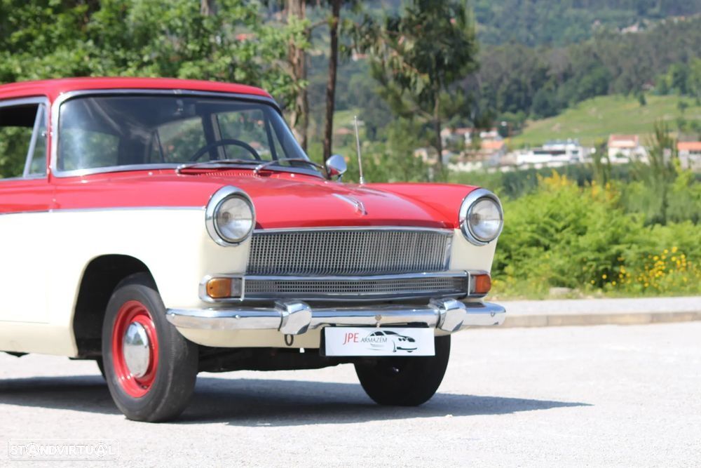 Austin Cambridge - 6