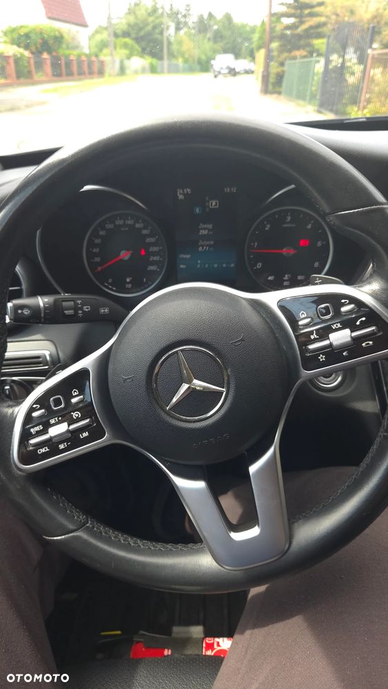 Mercedes-Benz Klasa C 200 d 9G-TRONIC - 13