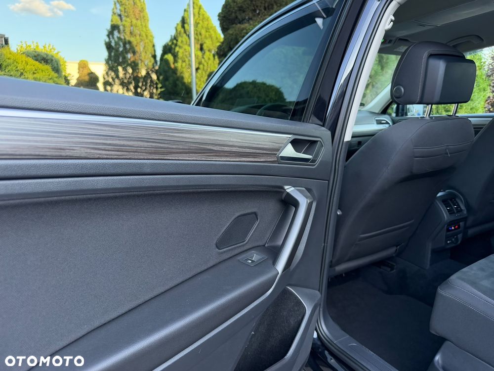 Volkswagen Tiguan Allspace 2.0 TDI SCR 4Motion DSG Elegance - 27